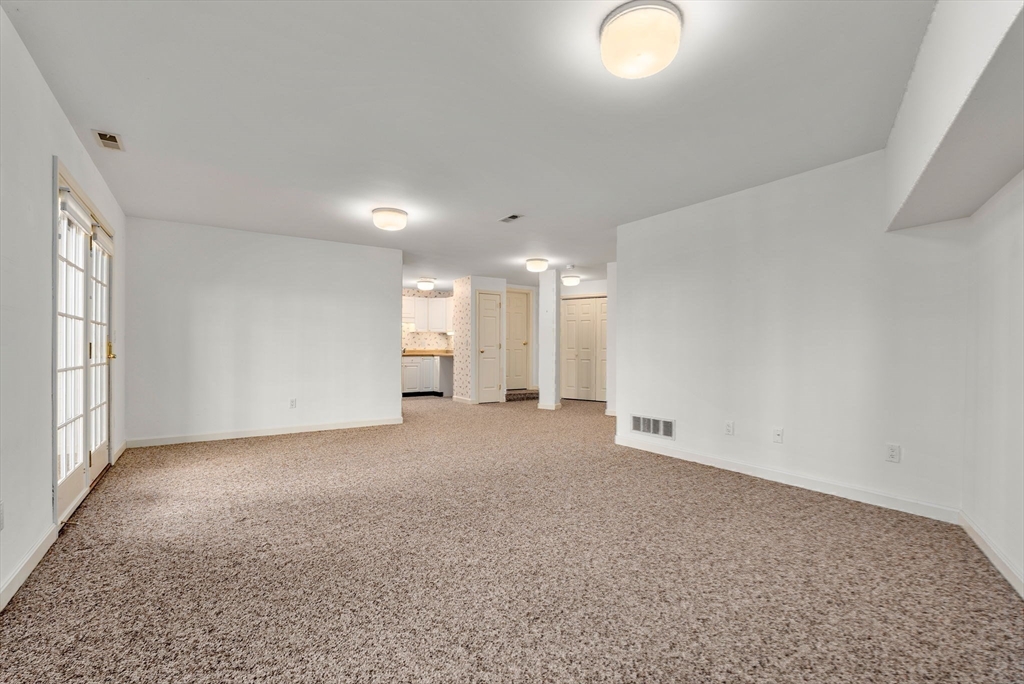 3 Parker Ridge Way # 3