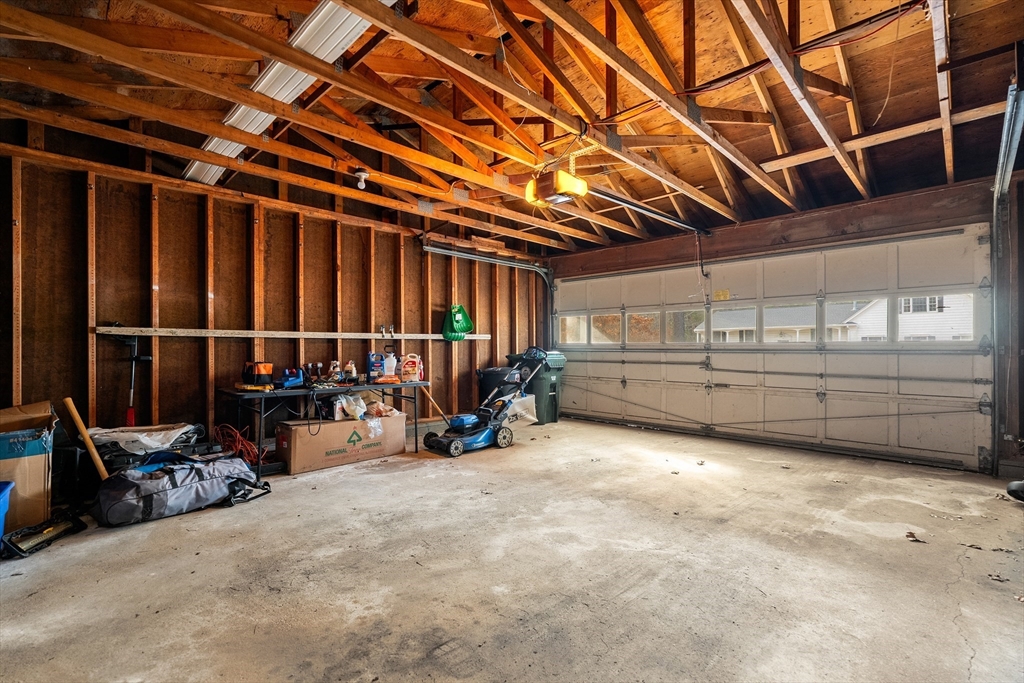 90 Helena Rd