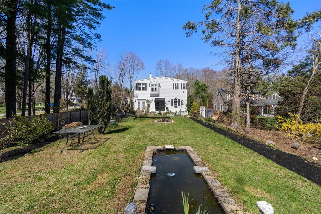 249 High St