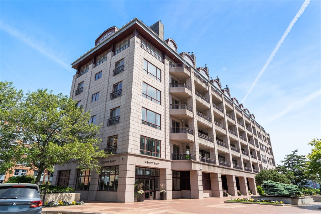50 Battery St # 501 Unit: 401-501