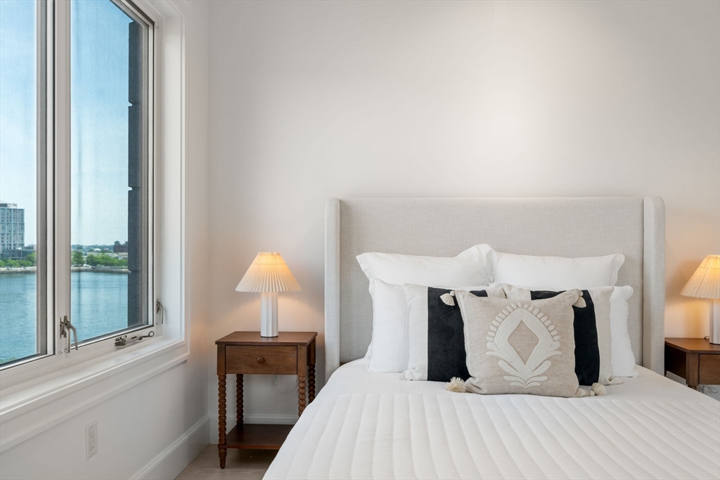 50 Battery St # 501 Unit: 401-501