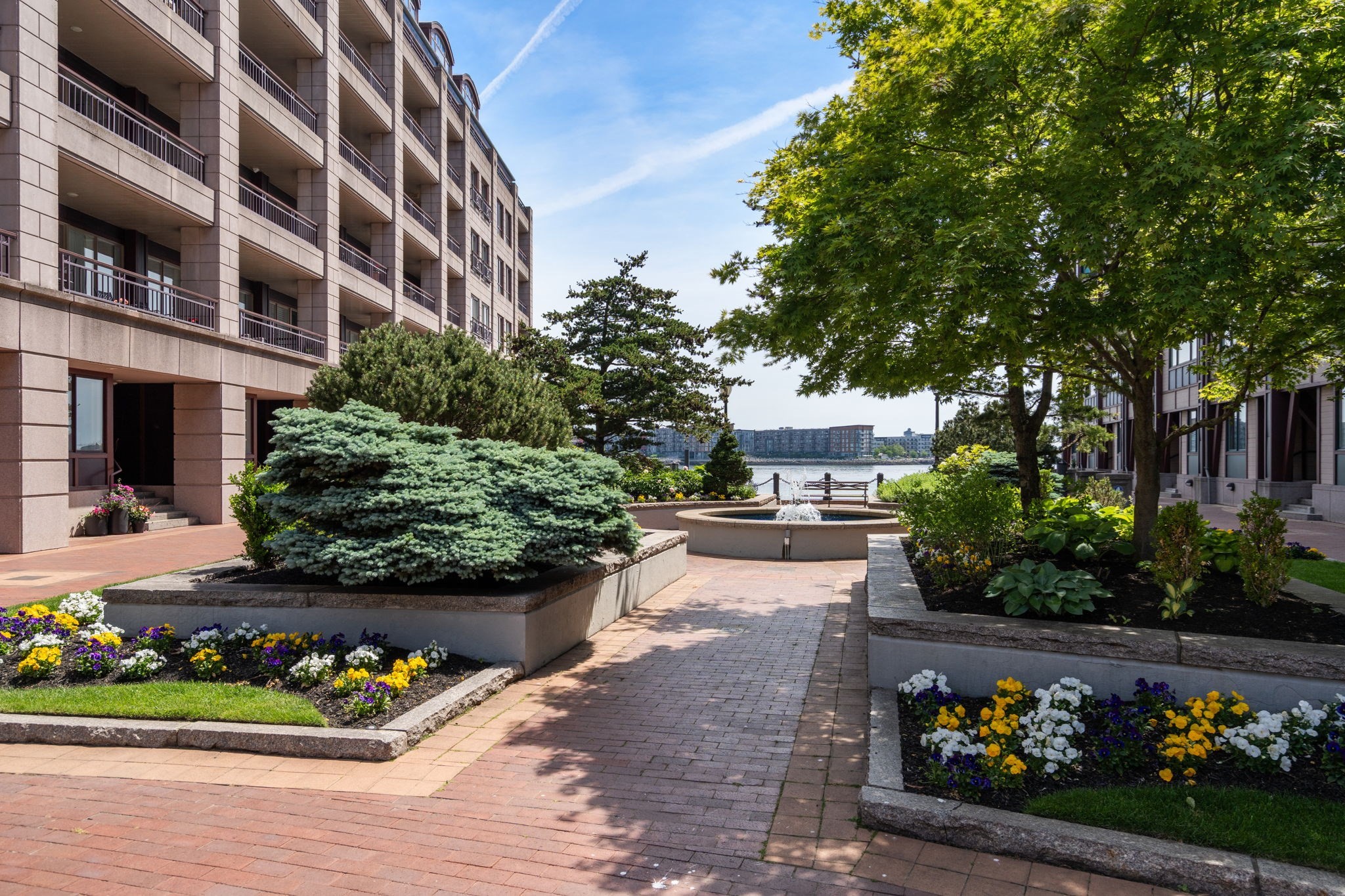 50 Battery St # 501 Unit: 401-501