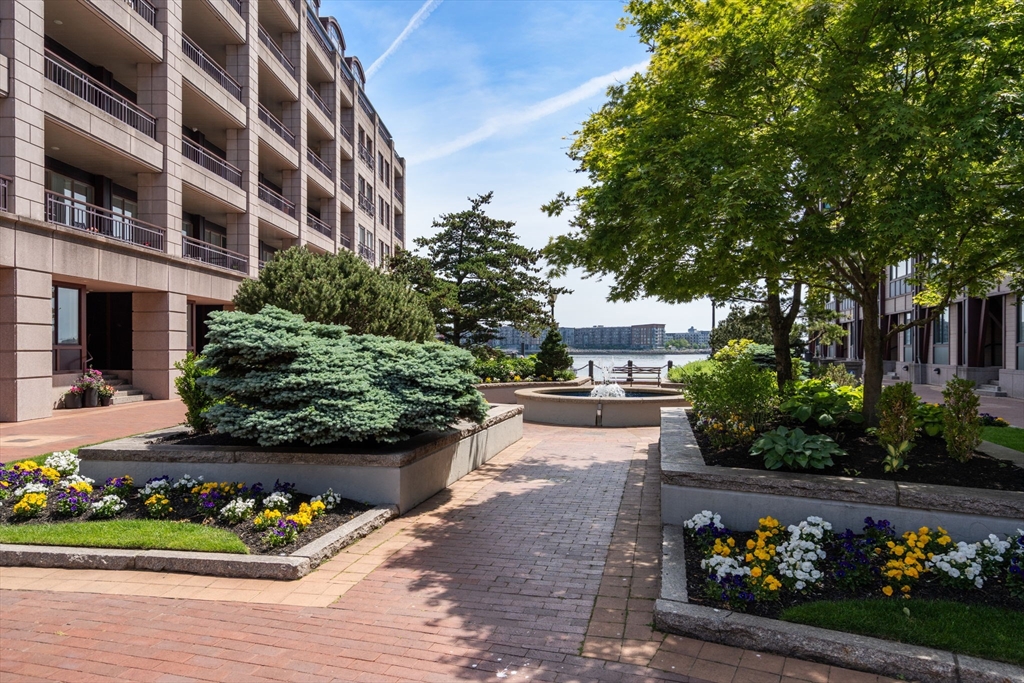 50 Battery St # 501 Unit: 401-501