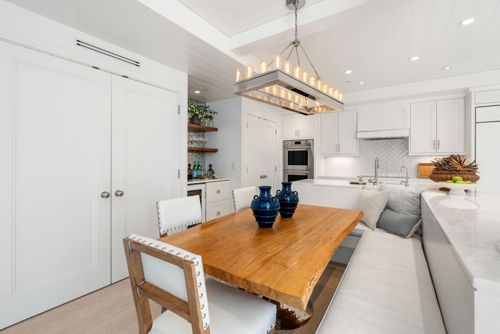 50 Battery St # 501 Unit: 401-501