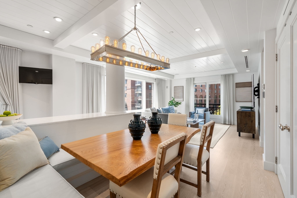 50 Battery St # 501 Unit: 401-501