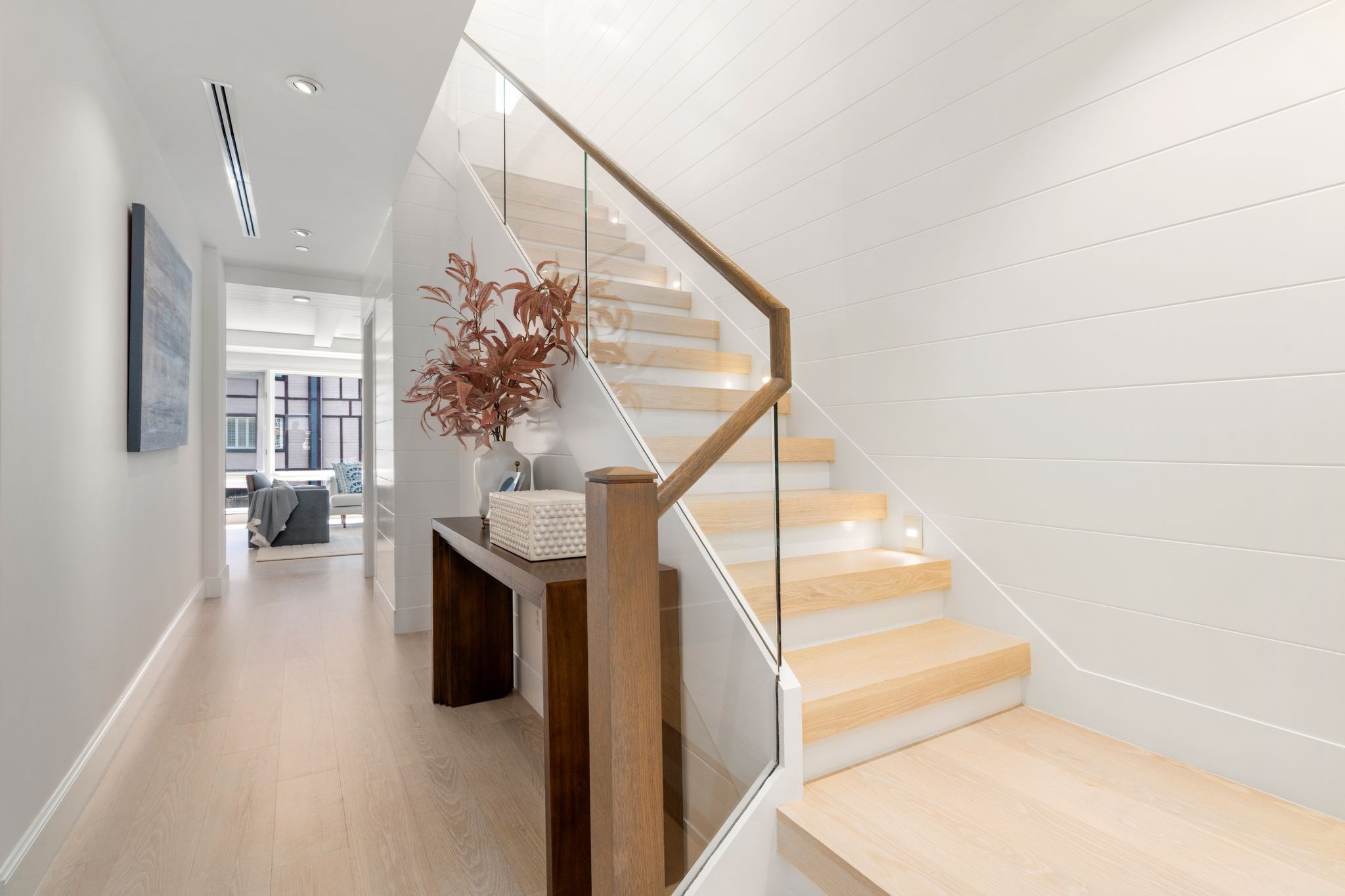 50 Battery St # 501 Unit: 401-501