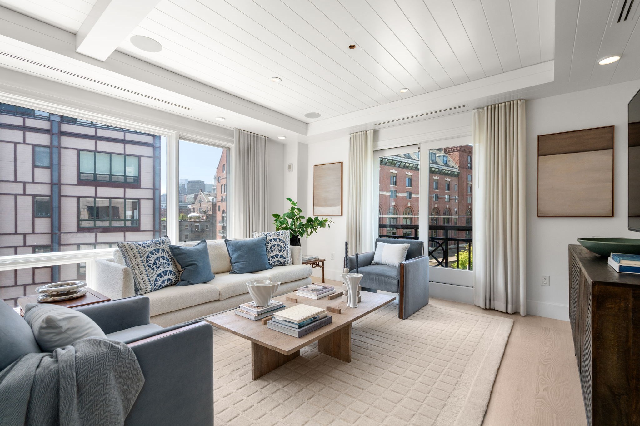 50 Battery St # 501 Unit: 401-501