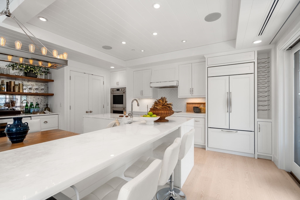 50 Battery St # 501 Unit: 401-501