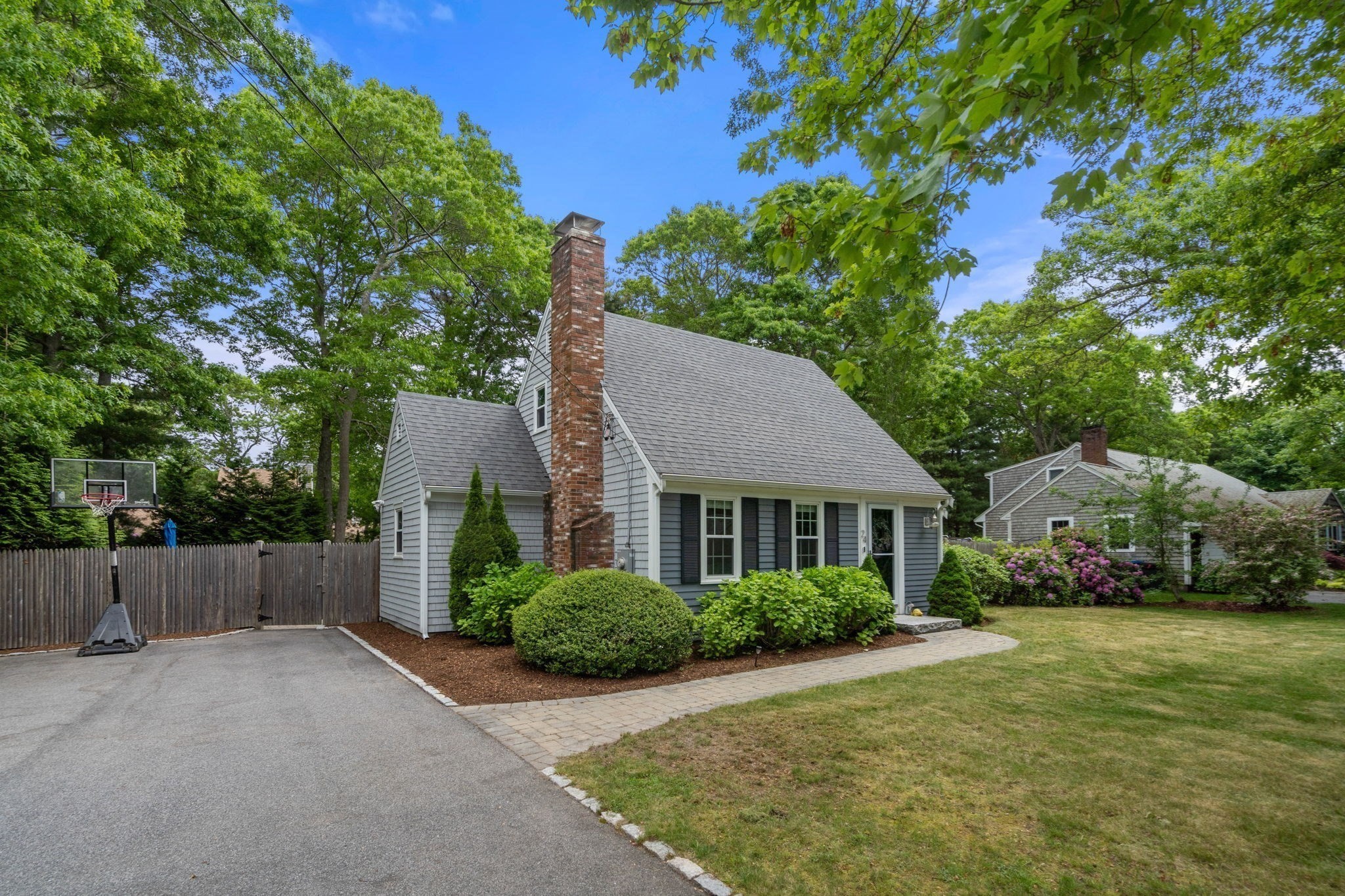 24 E Harbor Dr