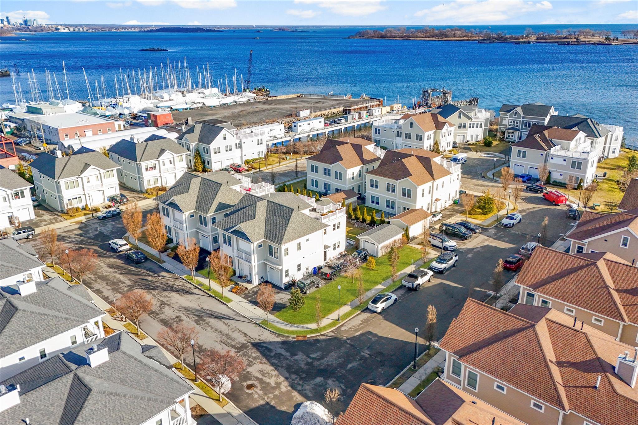 68 Island Point Unit: 68