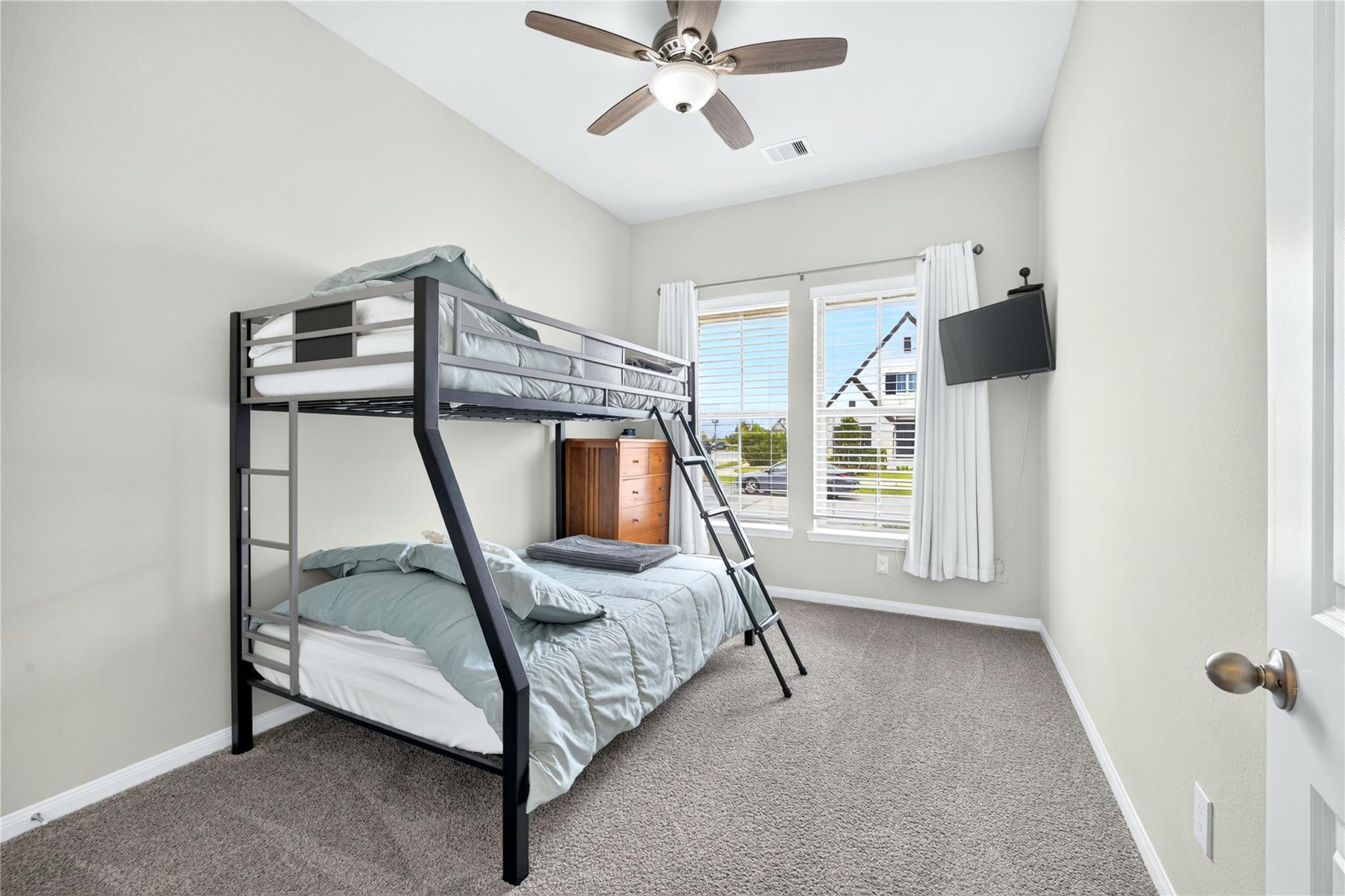 11351 Cosmopolitan Drive