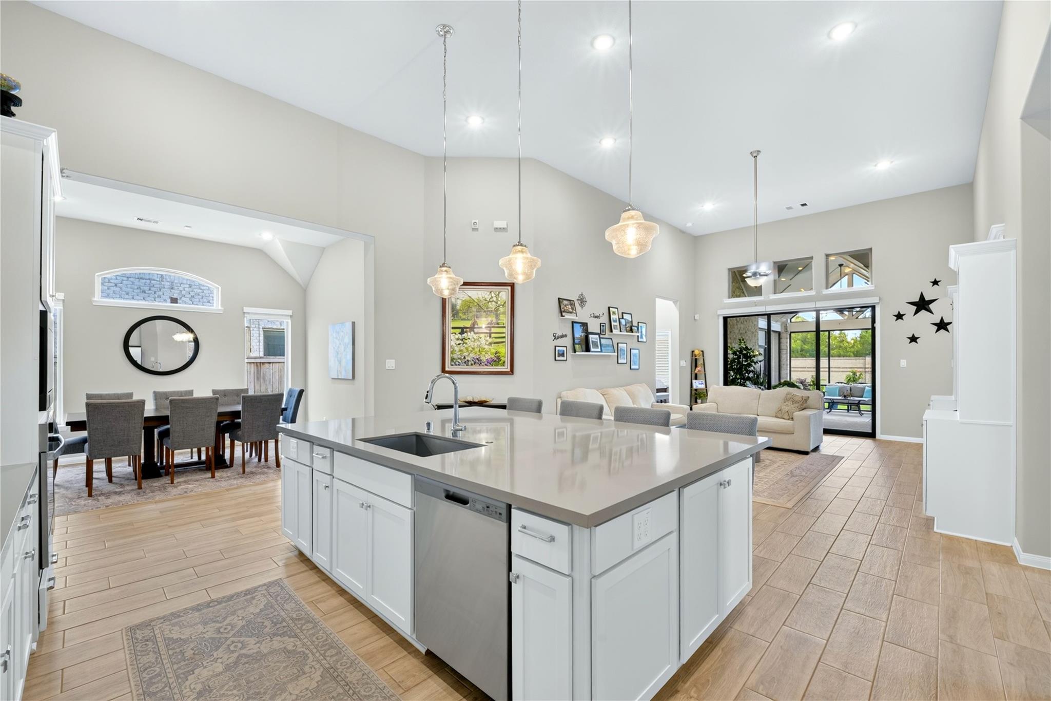 11351 Cosmopolitan Drive