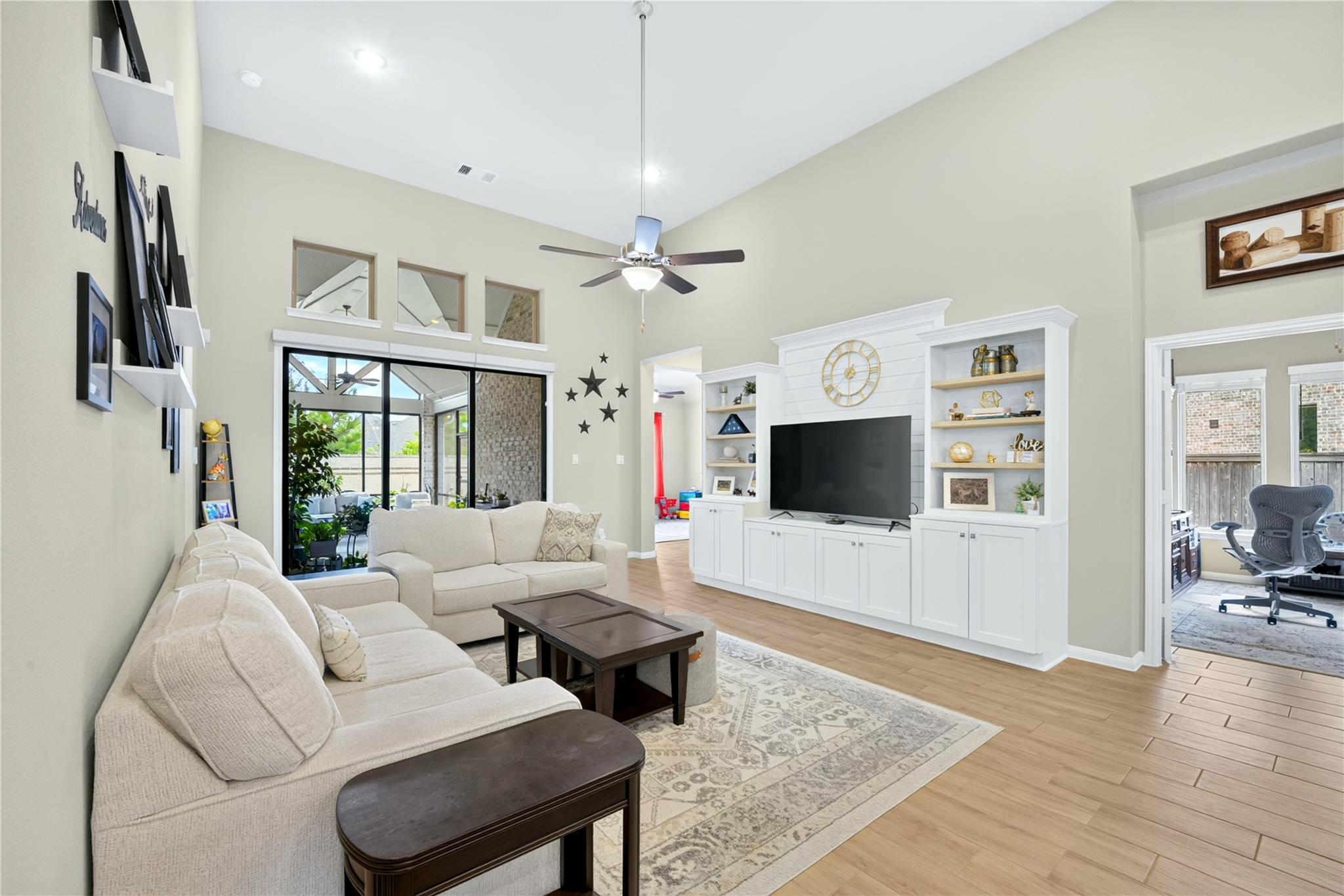 11351 Cosmopolitan Drive