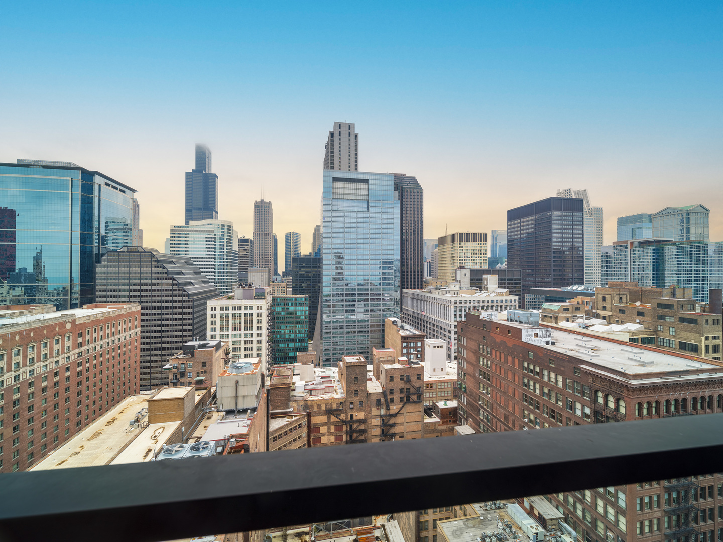 60 E Monroe Street Unit: 2905