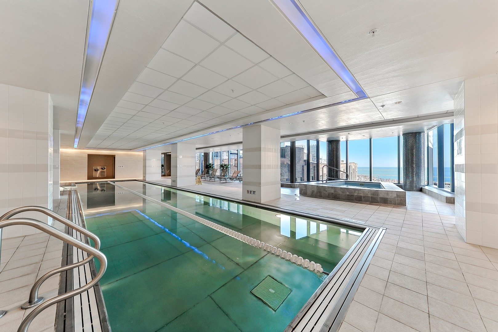 60 E Monroe Street Unit: 2905