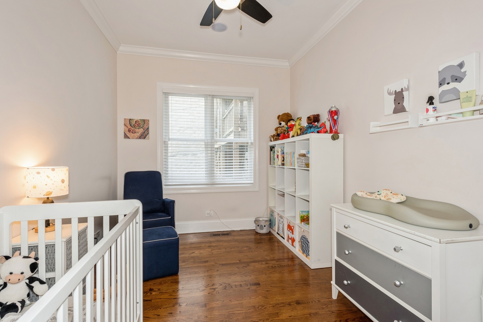 1951 W Melrose Street Unit: 1