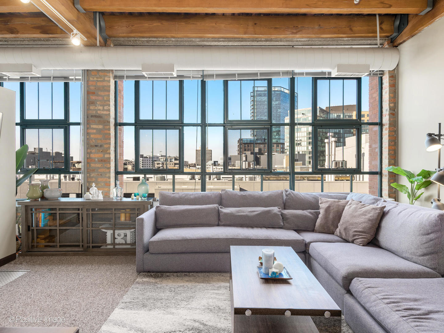 925 W Huron Street Unit: 509