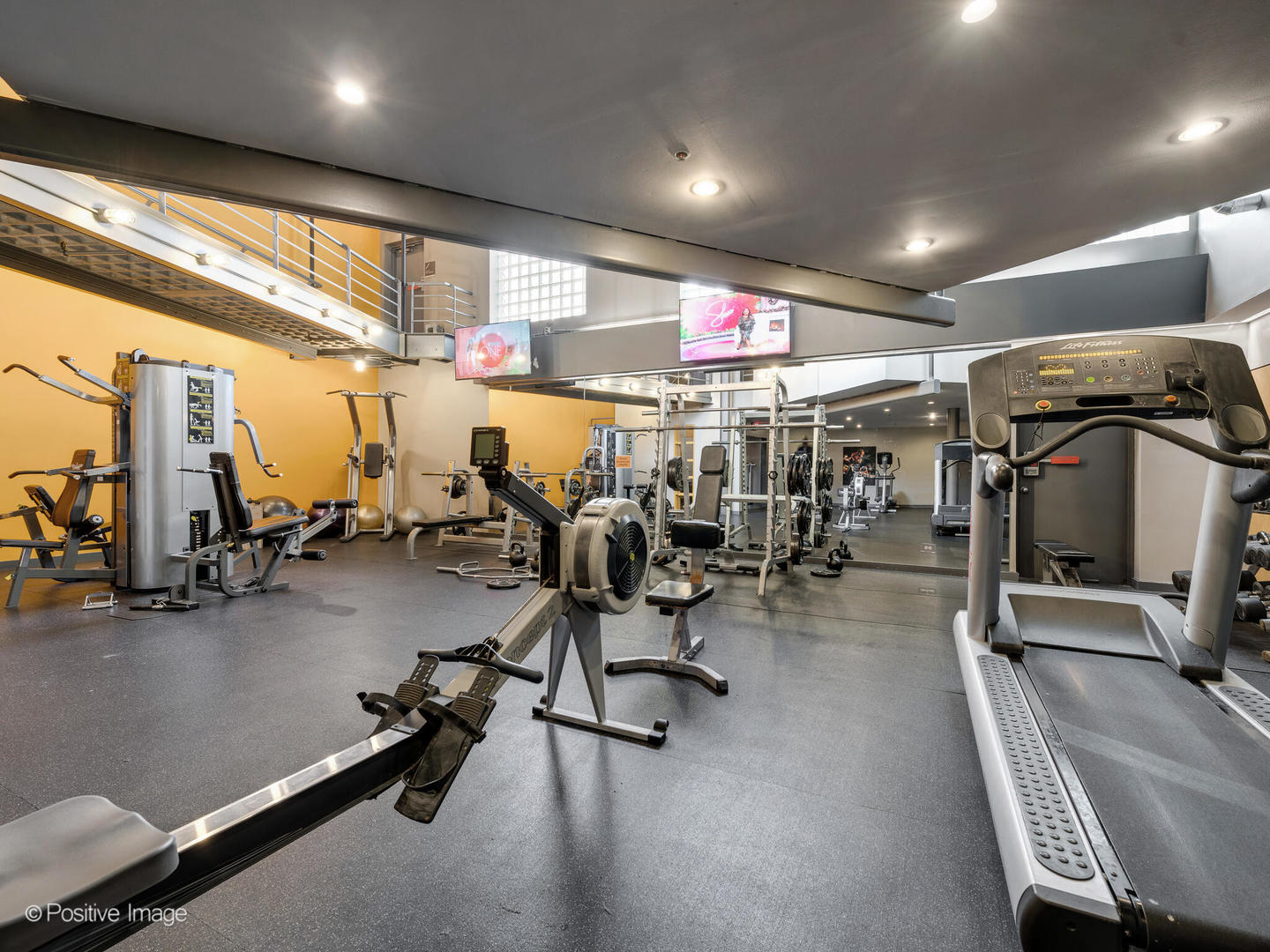 925 W Huron Street Unit: 509