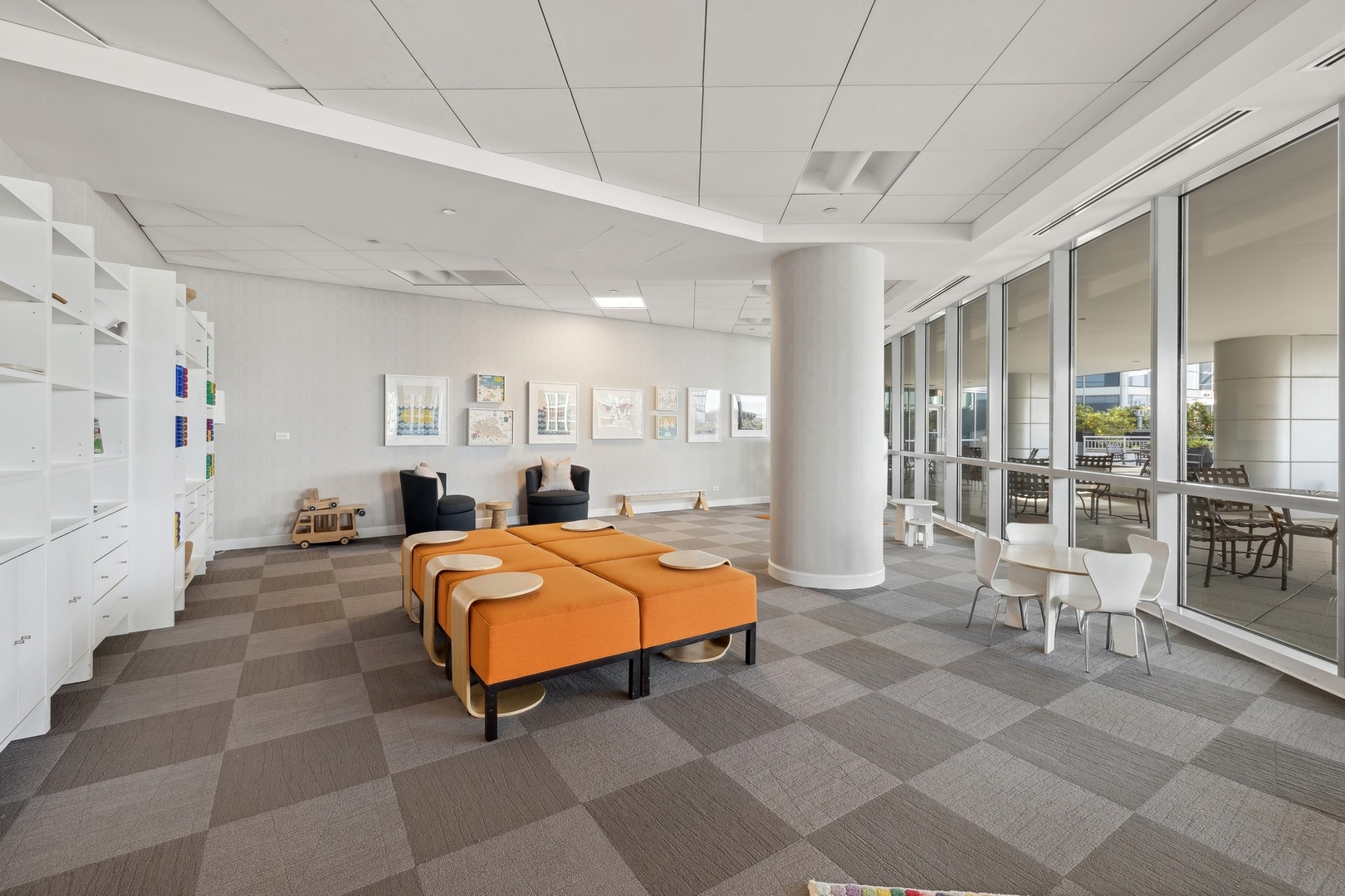 1201 S Prairie Avenue Unit: 5002