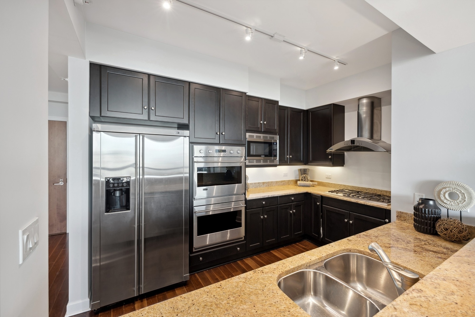 1201 S Prairie Avenue Unit: 5002