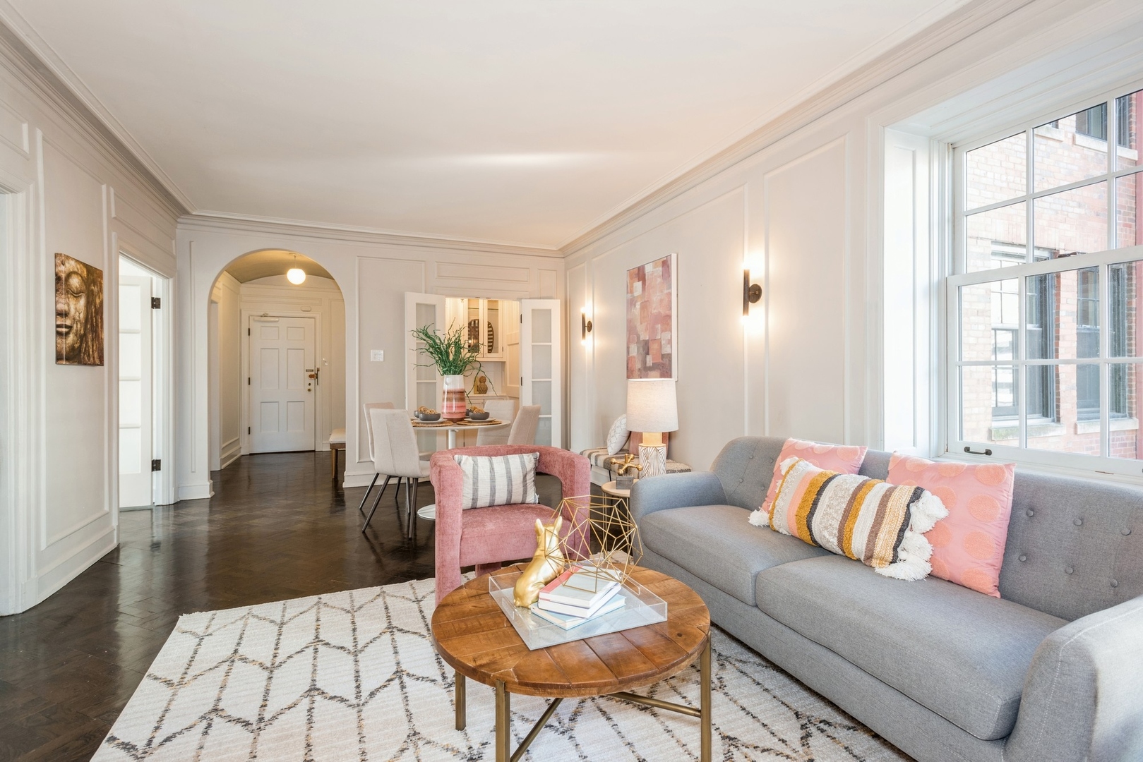 73 E ELM Street Unit: 7C