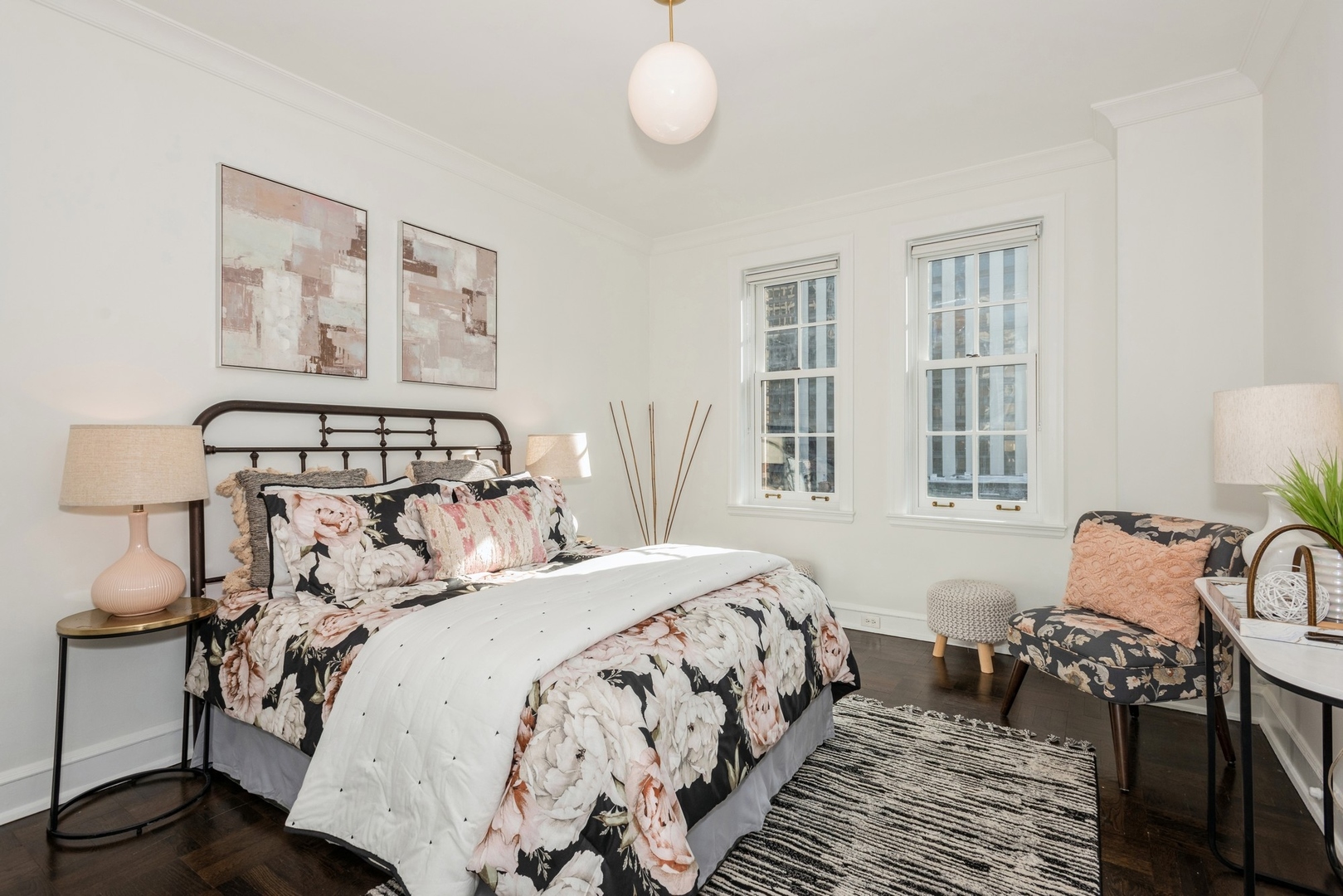 73 E ELM Street Unit: 7C