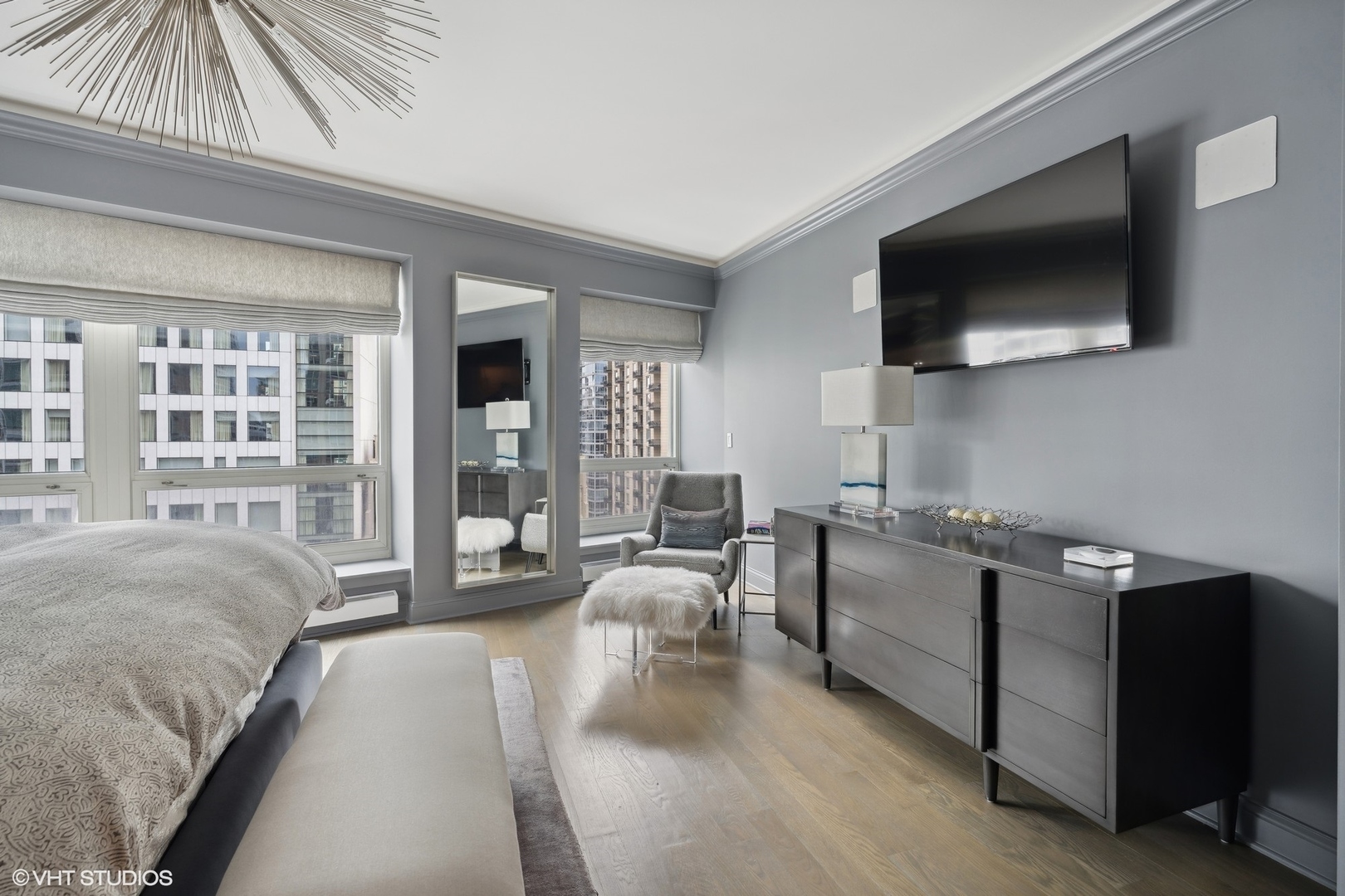 57 E Delaware Place Unit: 1705