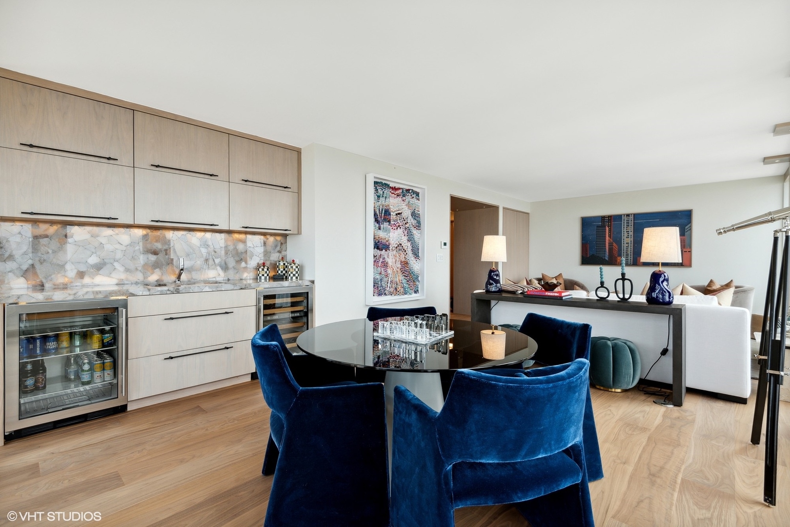 111 E Chestnut Street Unit: 56AB