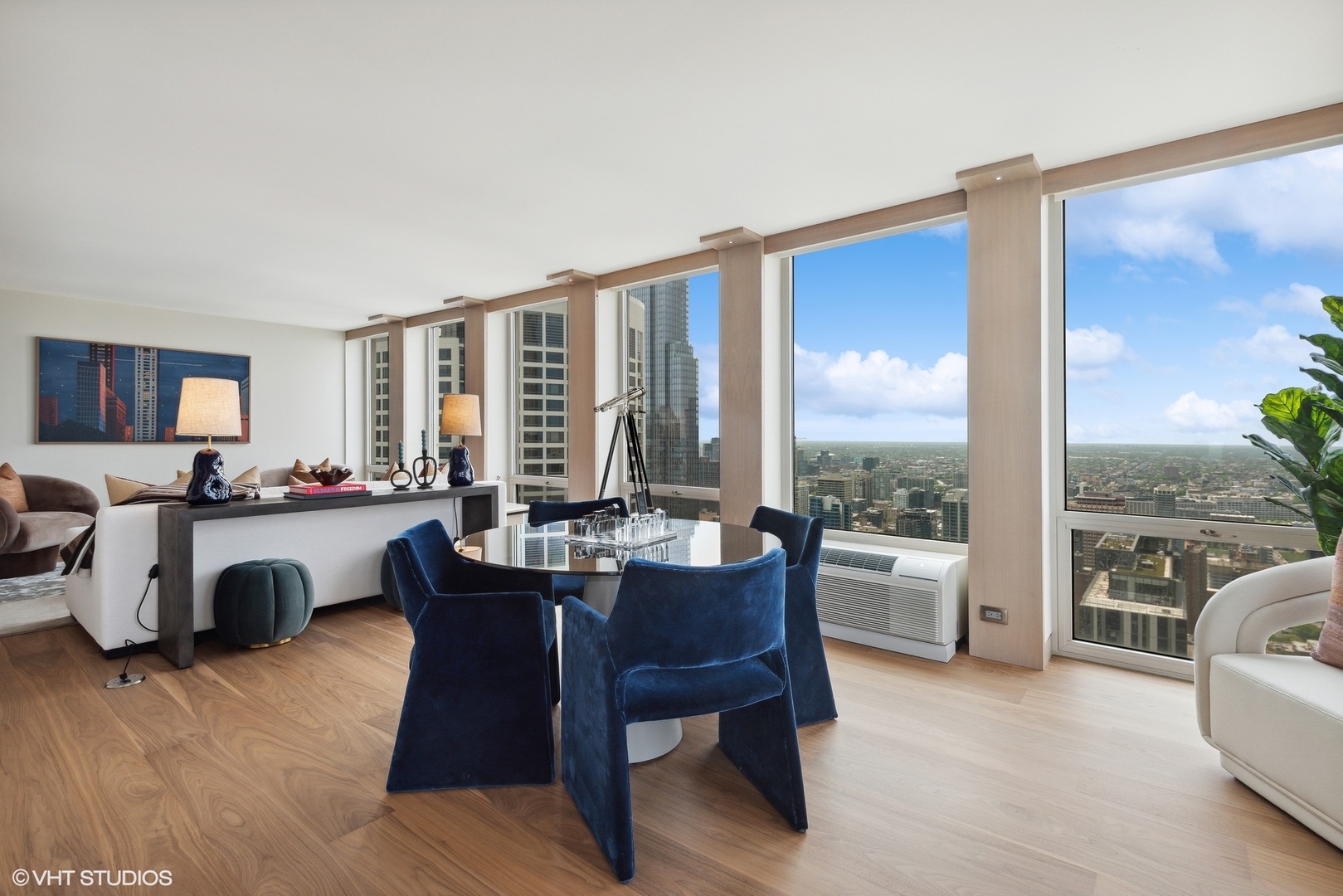 111 E Chestnut Street Unit: 56AB