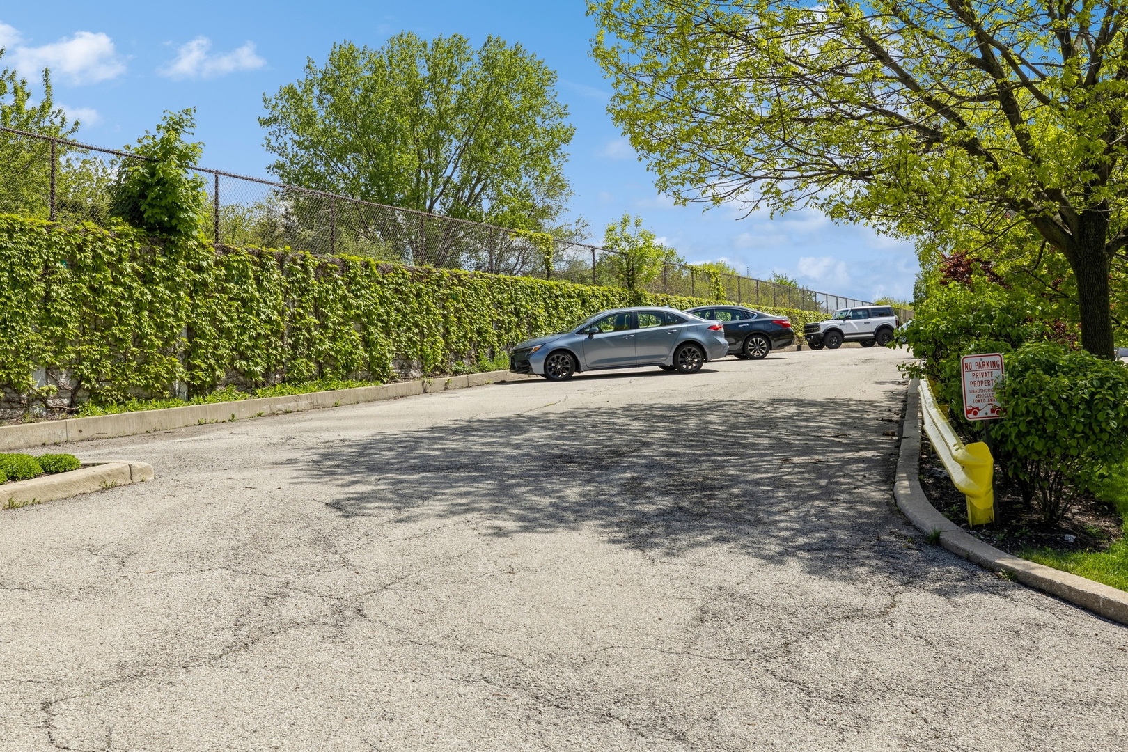 5318 N Ravenswood Avenue Unit: 201