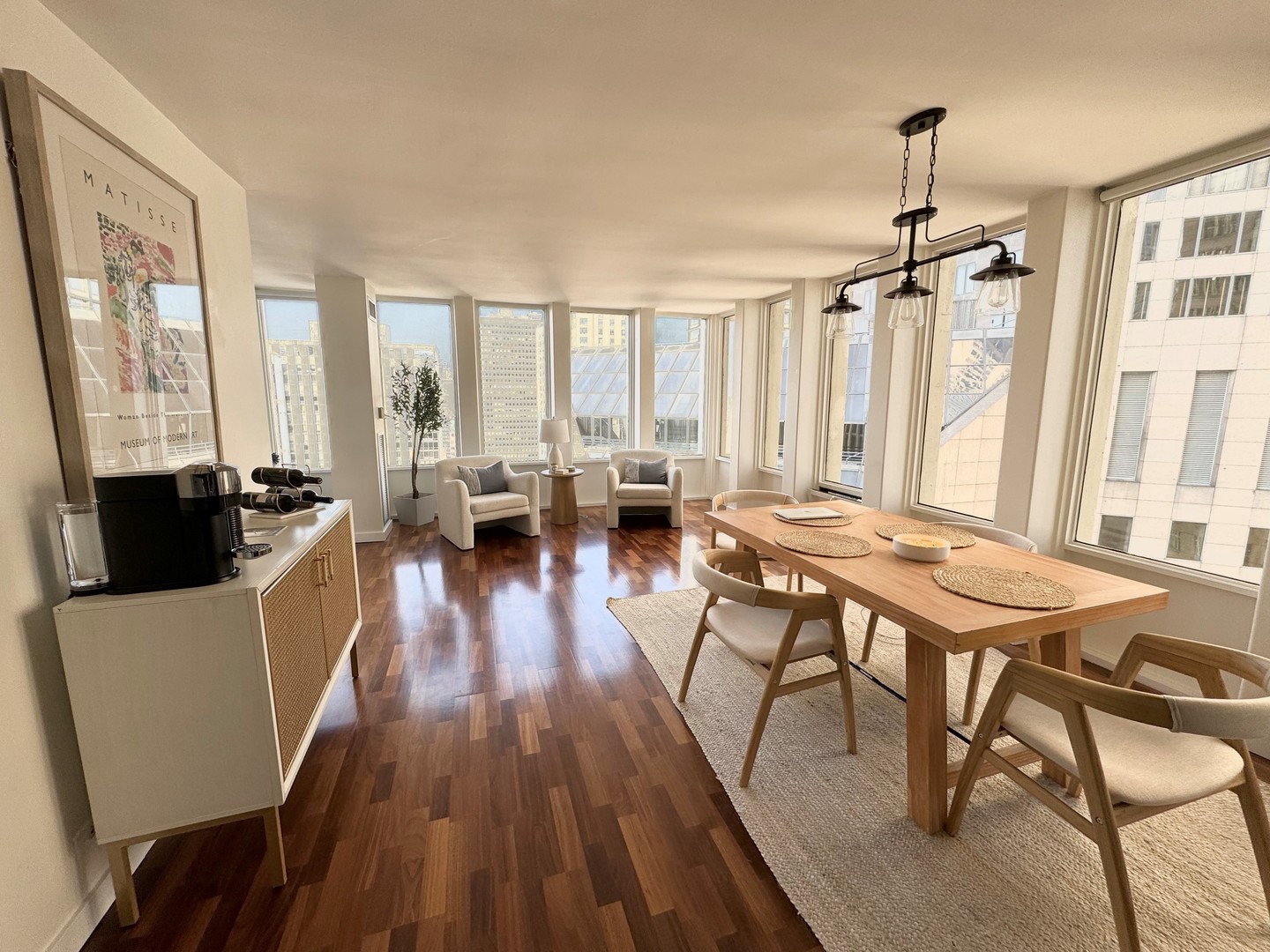 100 E WALTON Street Unit: 31BC