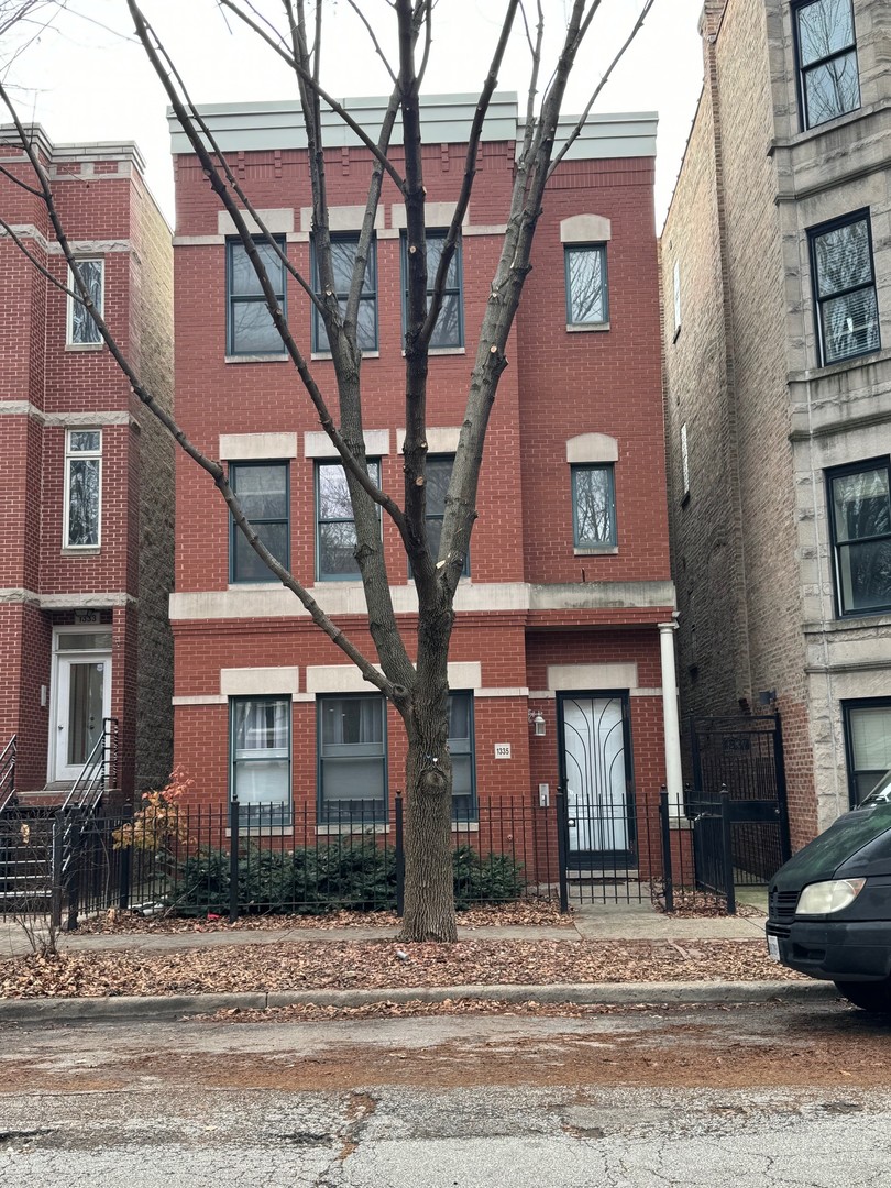 1335 W Fillmore Street Unit: C