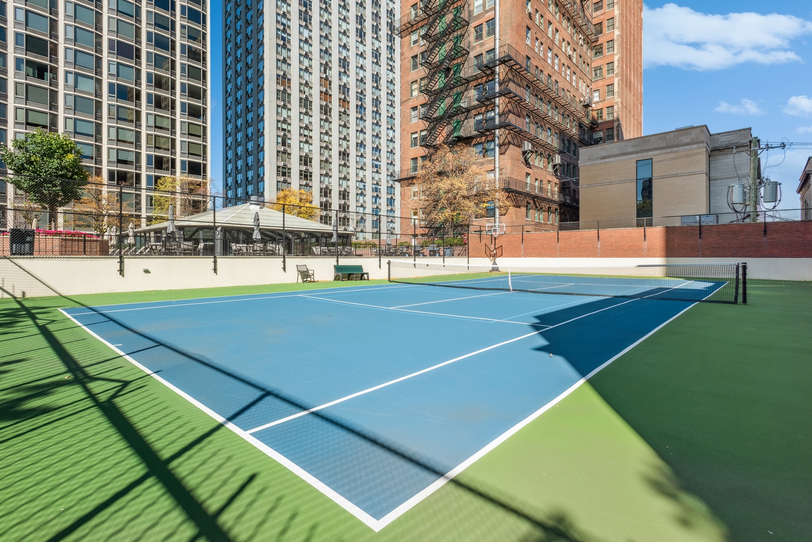 1555 N ASTOR Street Unit: 4SE