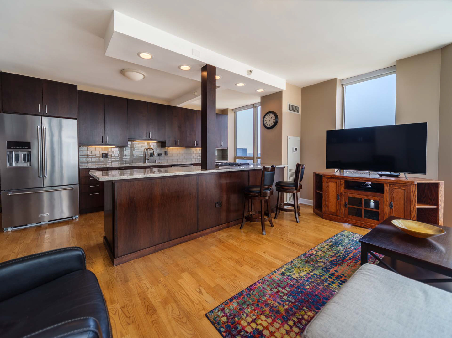 645 N Kingsbury Street Unit: 2401