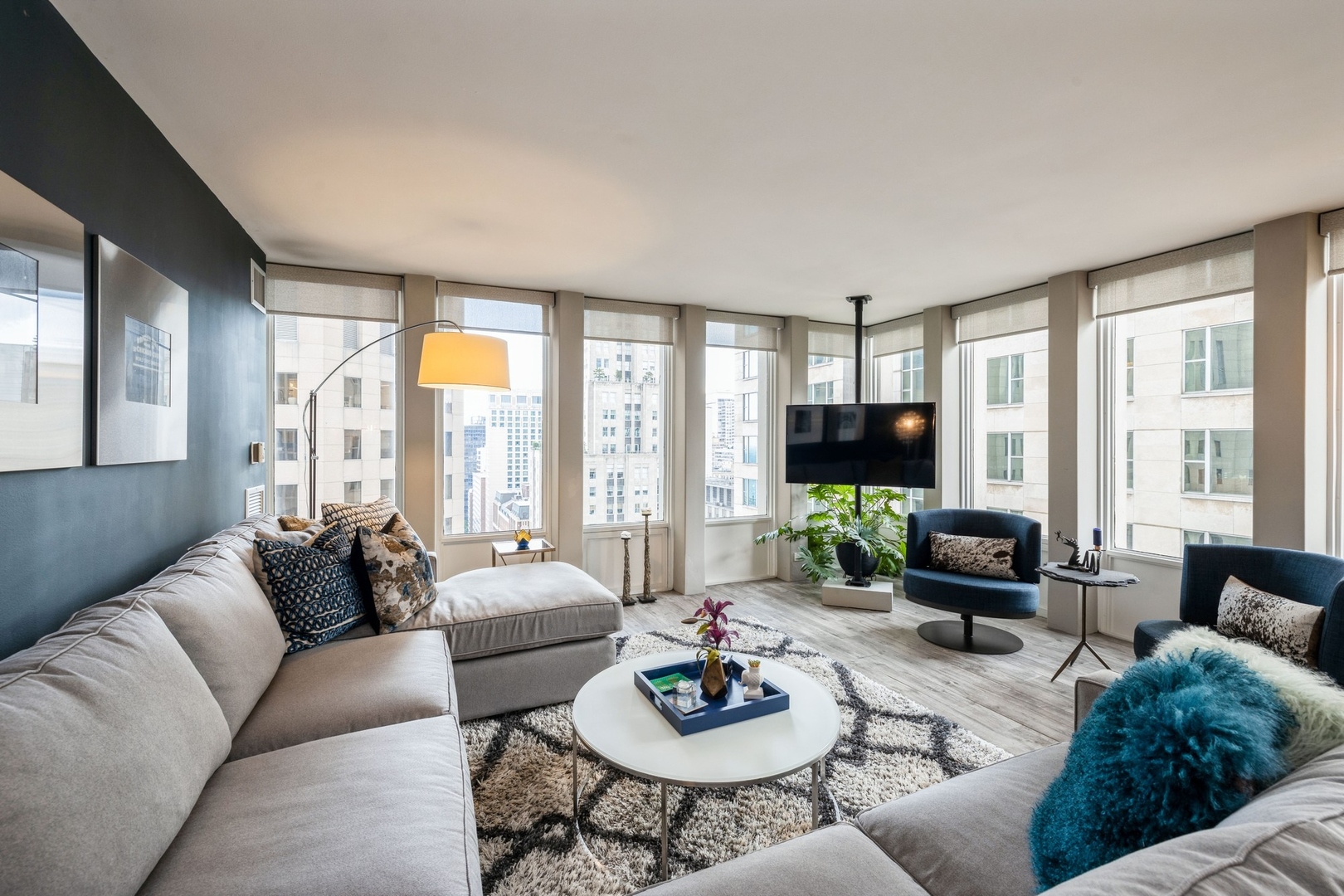 100 E Walton Street Unit: 27D