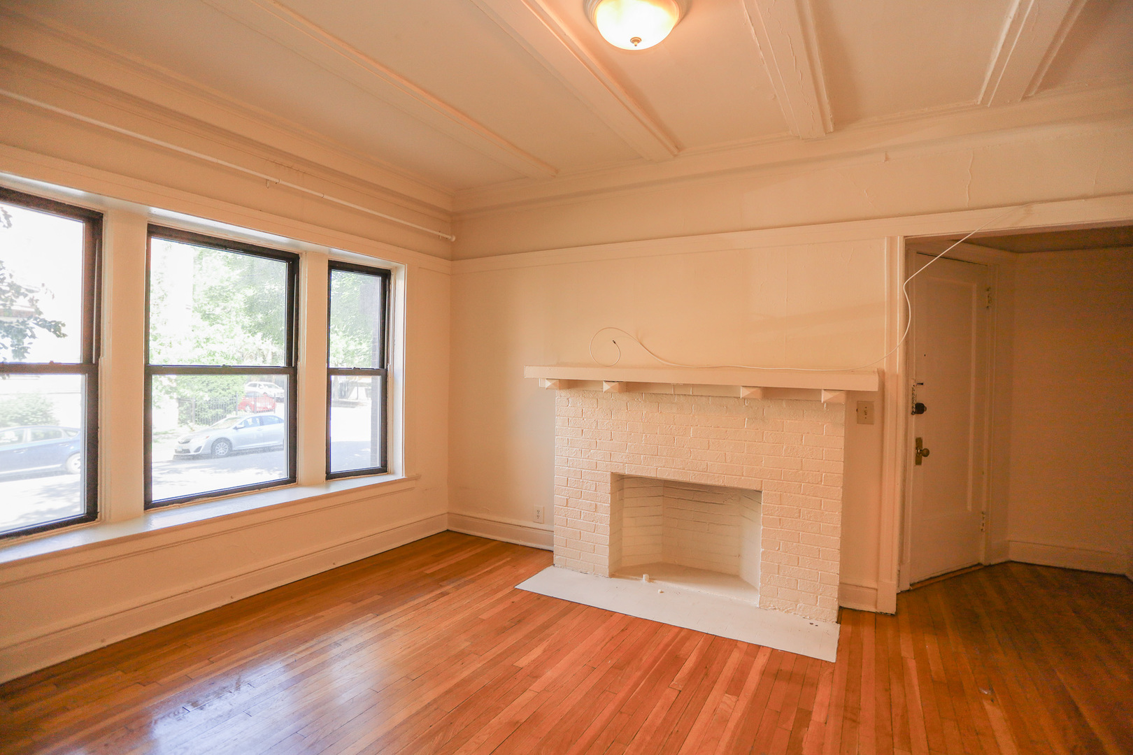 3919 N FREMONT Street Unit: 1