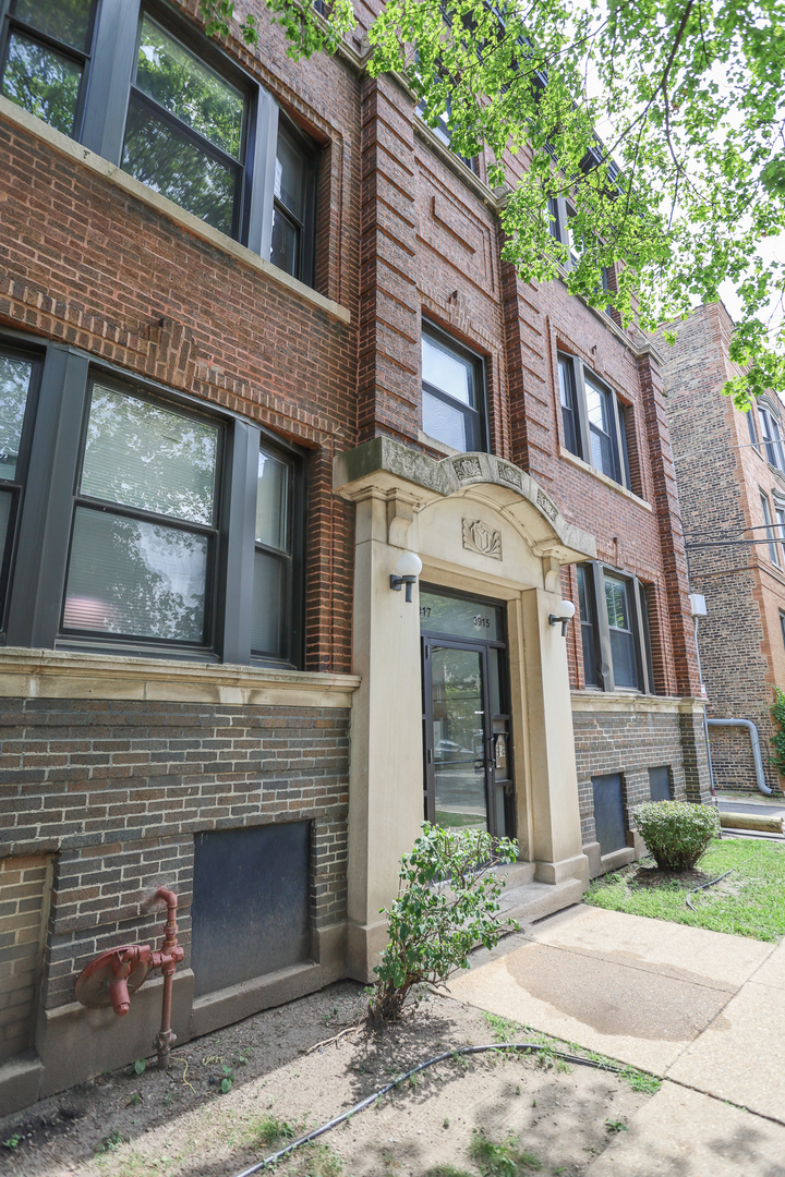 3919 N FREMONT Street Unit: 1
