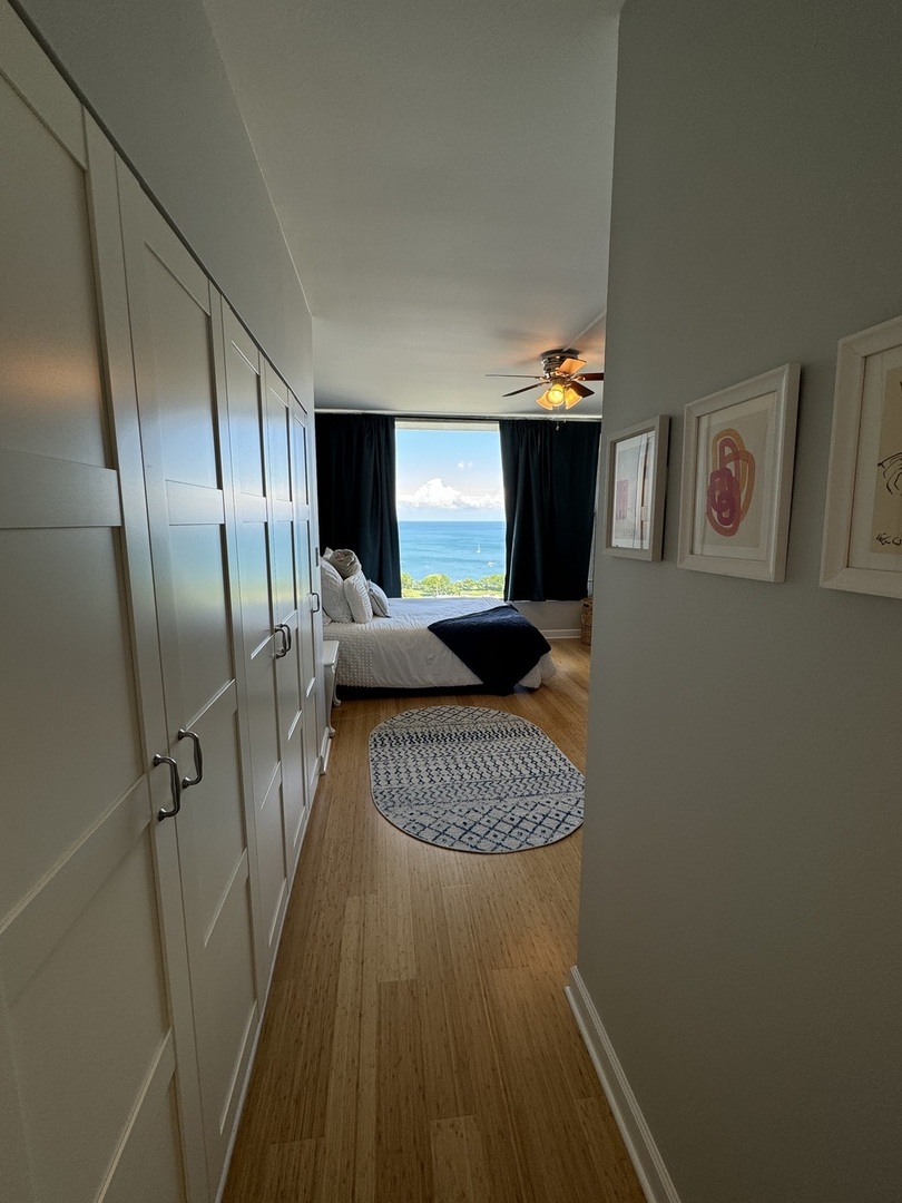 3200 N Lake Shore Drive Unit: 2410