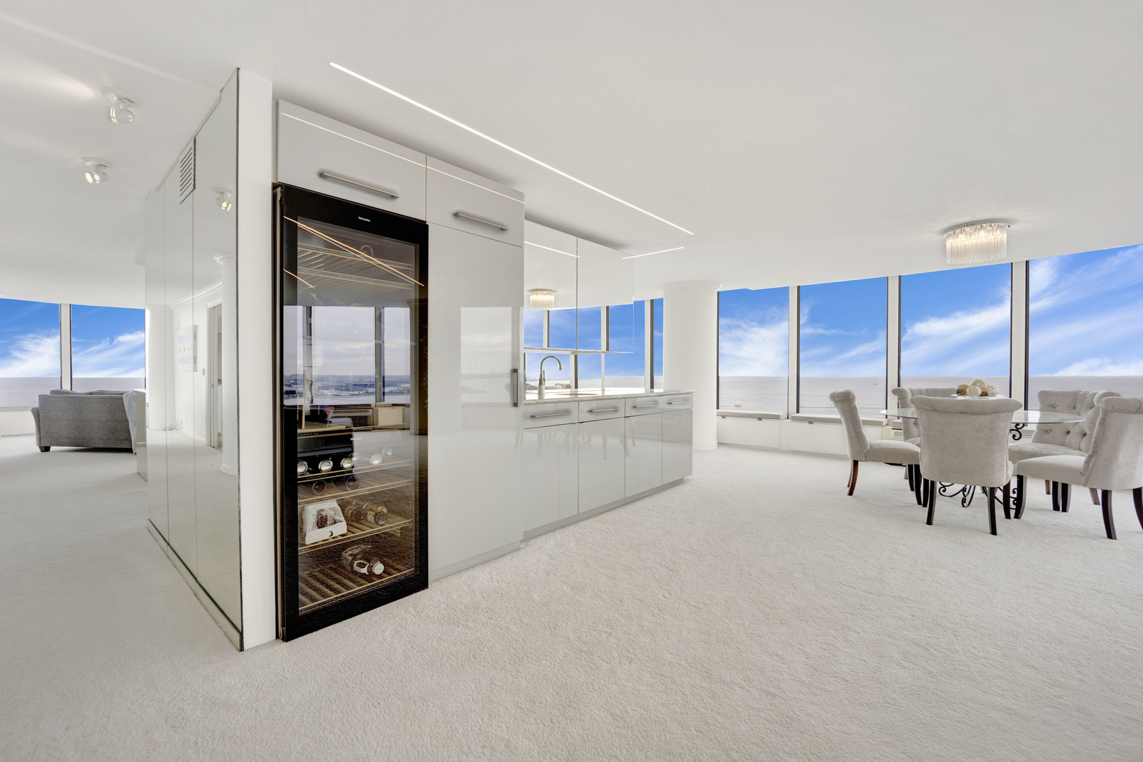 505 N Lake Shore Drive Unit: 4106-07