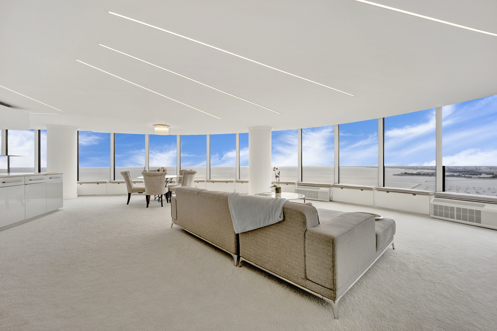 505 N Lake Shore Drive Unit: 4106-07