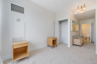 510 W Erie Street Unit: 804