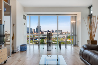 510 W Erie Street Unit: 804