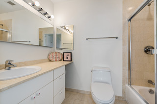 510 W Erie Street Unit: 804