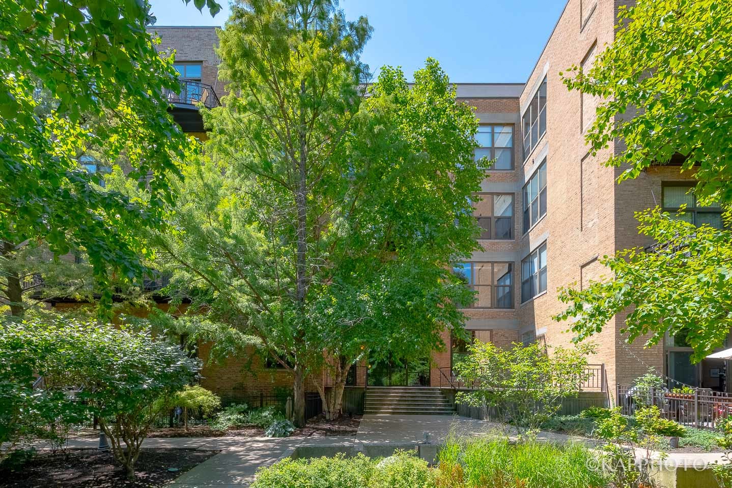 1330 W Monroe Street Unit: 312