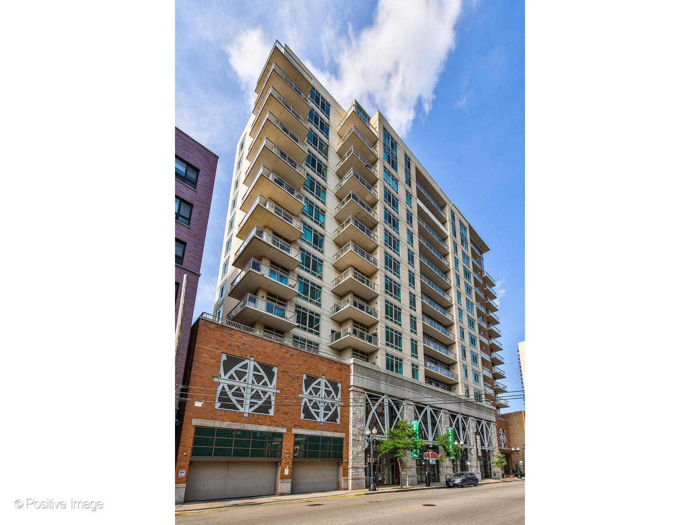 230 W Division Street Unit: 706