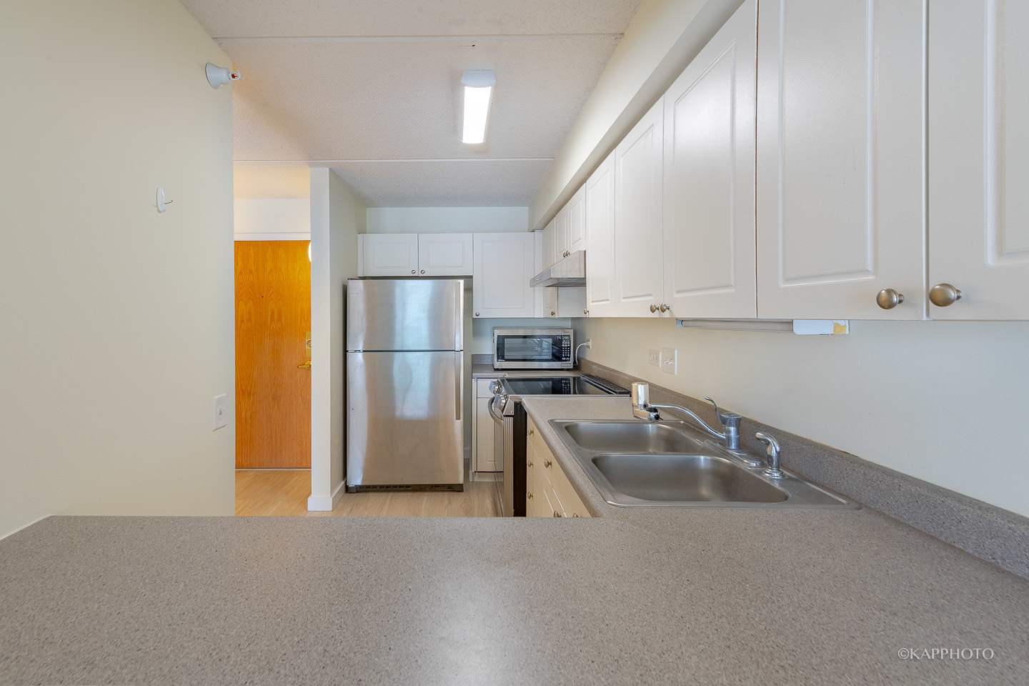 811 Chicago Avenue Unit: 707