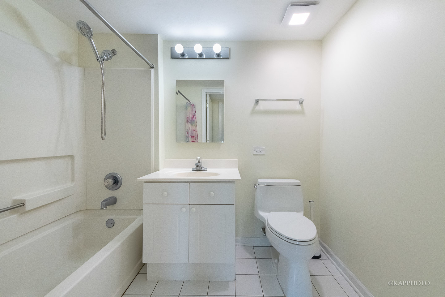 811 Chicago Avenue Unit: 707