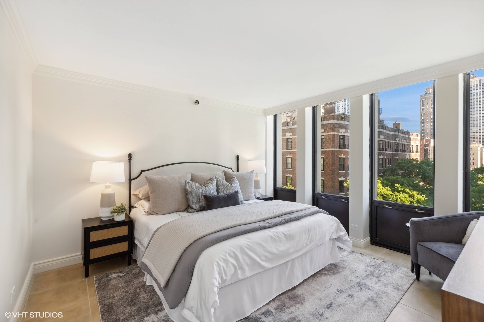 1230 N State Parkway Unit: 7A