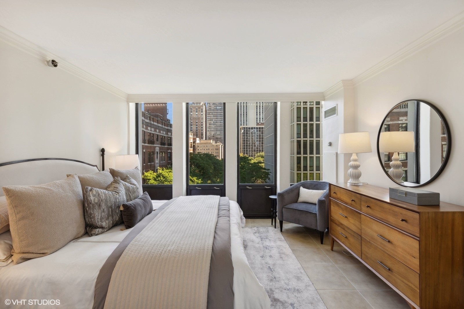 1230 N State Parkway Unit: 7A