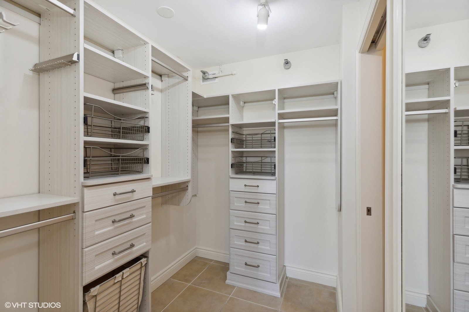 1230 N State Parkway Unit: 7A